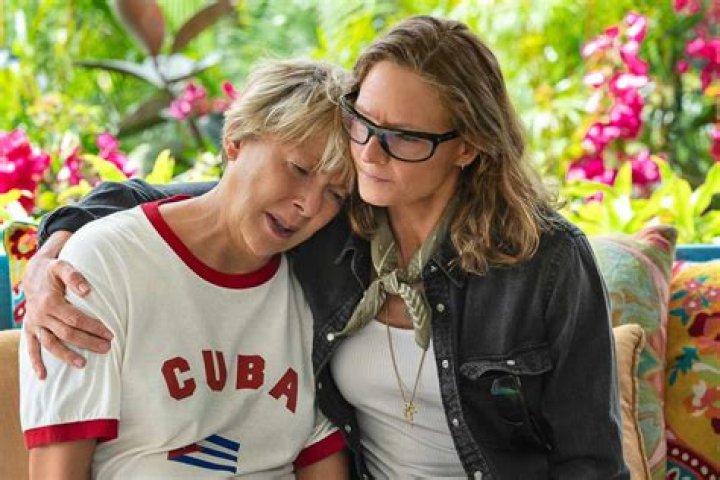 Diana Nyad's Extraordinary Accomplishment: The Longest Swim Of Her Life