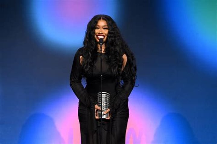 Everything You Need To Know About SZA's Height