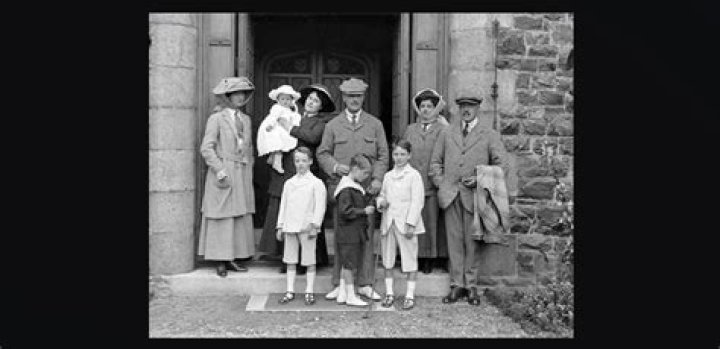 Mellstroy Family History: Exploring The Roots And Ancestry