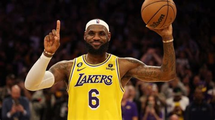 Talented Lamine Yamal Dominates Basketball Courts