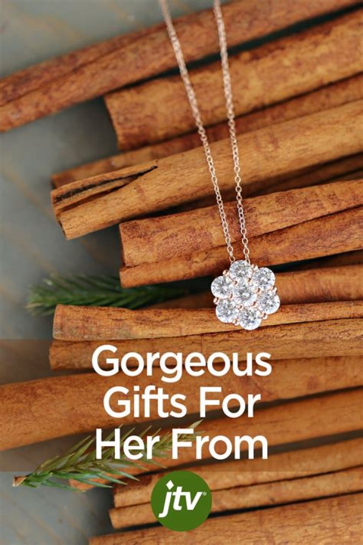 Unwrap The Perfect JTV Christmas Jewelry Gifts!